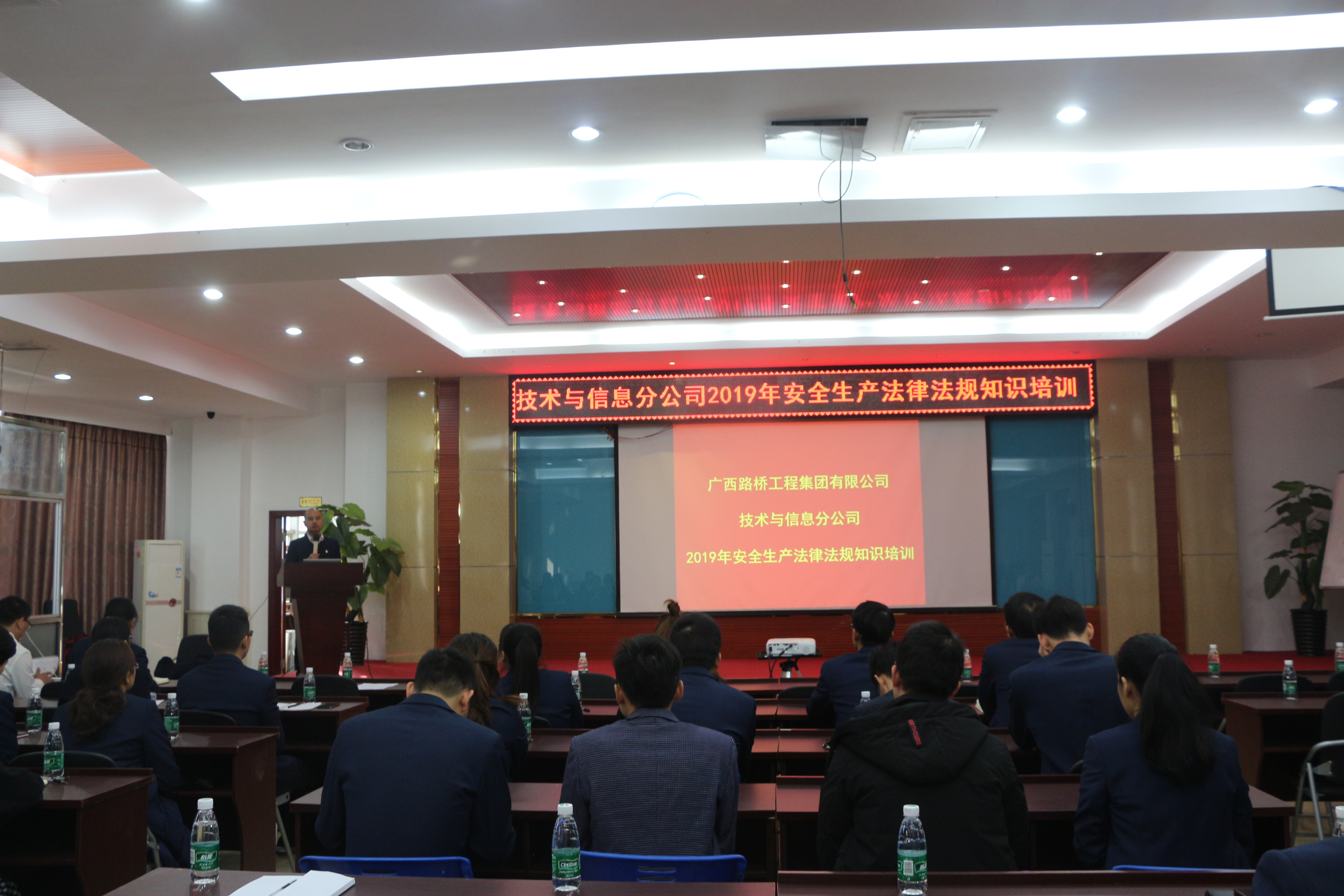 S36沙龙会 - 要玩就玩沙龙会