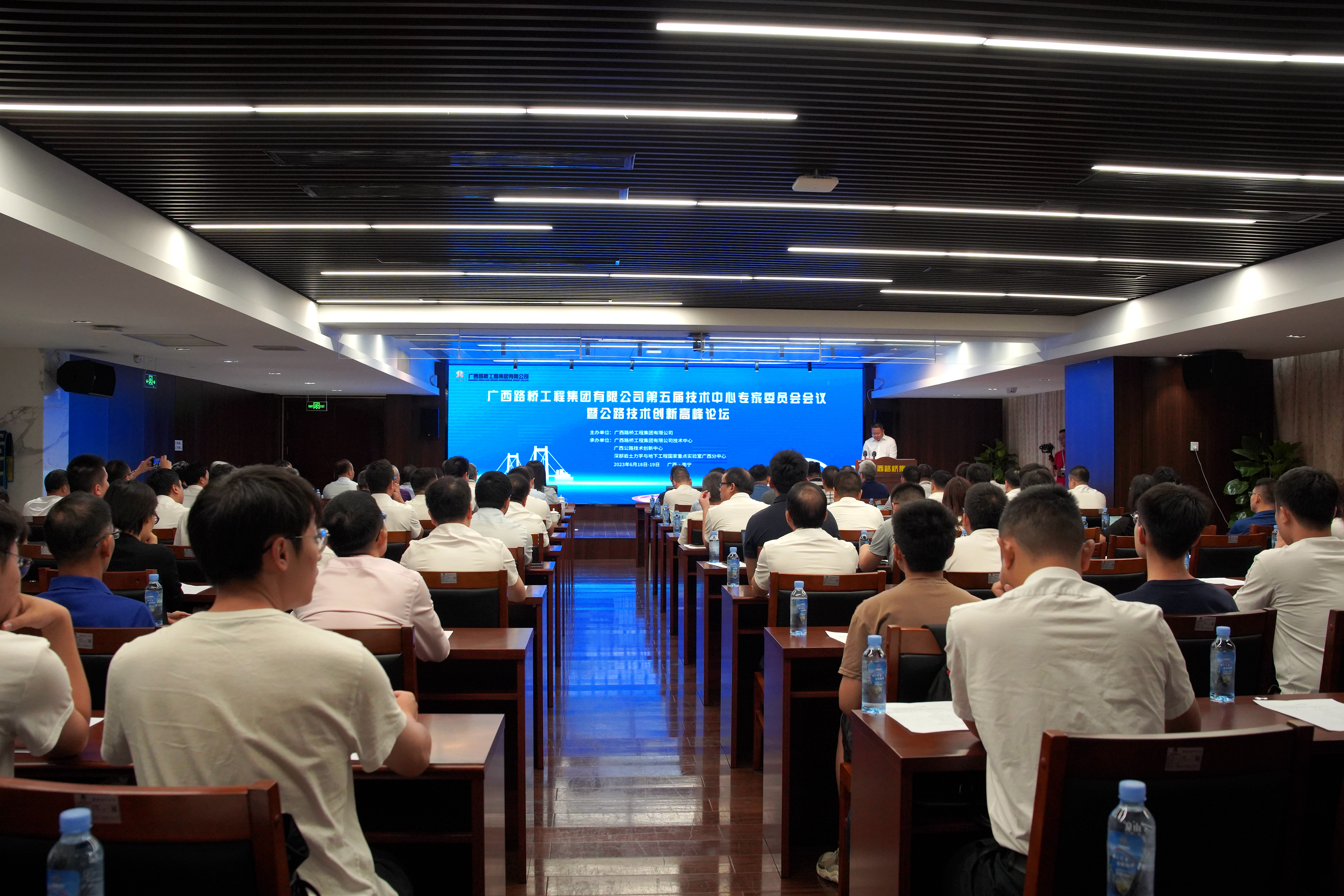 S36沙龙会 - 要玩就玩沙龙会